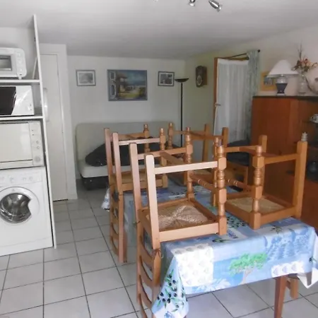 Holidayland De La Clape 6 Couchages Climatisee Дом отдыха *